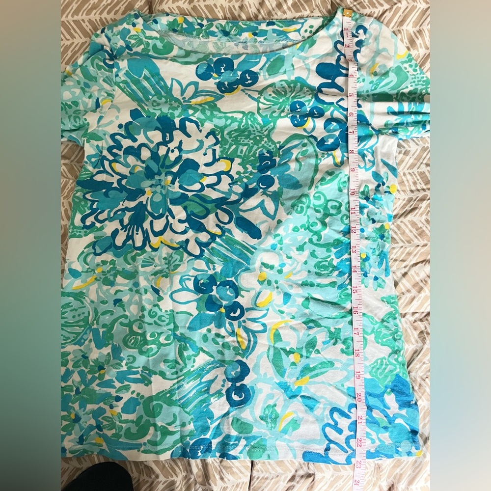 Lilly Pulitzer Juline Top Resort White in a Pinch - Picture 9 of 9